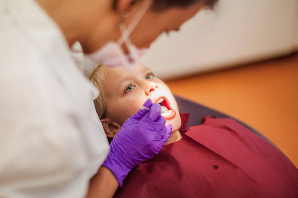 Best Emergency Tooth Extraction in Seymour, TX