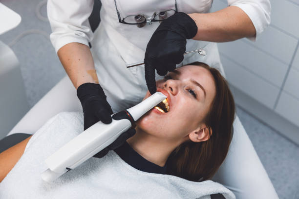 Best Emergency Tooth Extraction in Seymour, TX